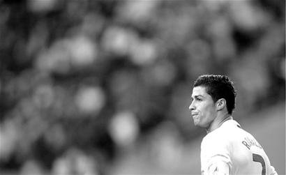 马刺培养新秀效果显著（马刺新秀成长突飞猛进）