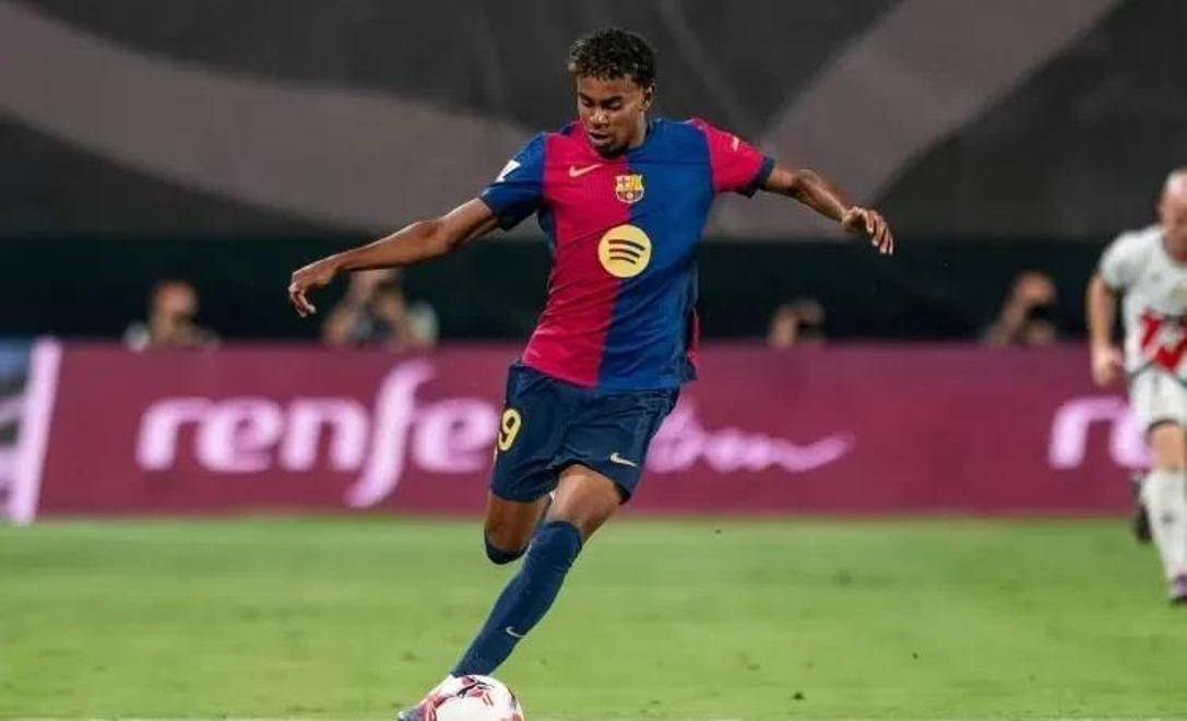 琼斯：我们一直都支持斯洛特，萨拉赫的情况轮不到我点评（琼斯：我们始终力挺斯洛特，萨拉赫的事不便置评）