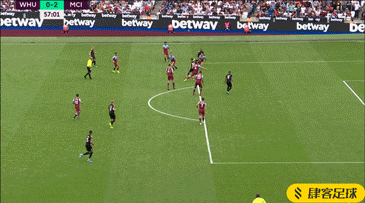 欧洲闪耀家乡失意，奥巴梅扬和加蓬的爱恨情仇（欧陆高光、本土失意：奥巴梅扬与加蓬的爱恨纠葛）