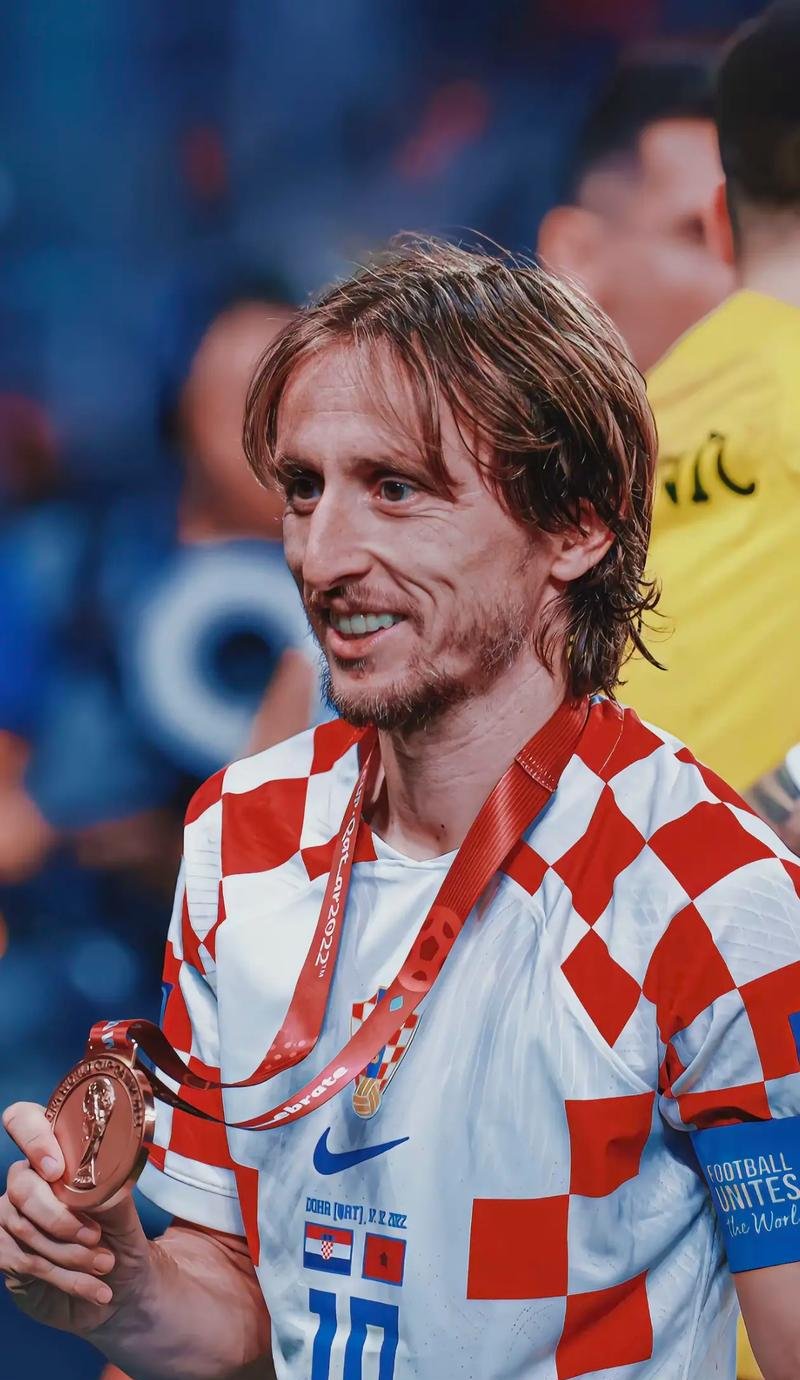 樊振东全运会表现引热议，退出世排新解读（樊振东全运会发挥惹争议：退出世排最新解读）