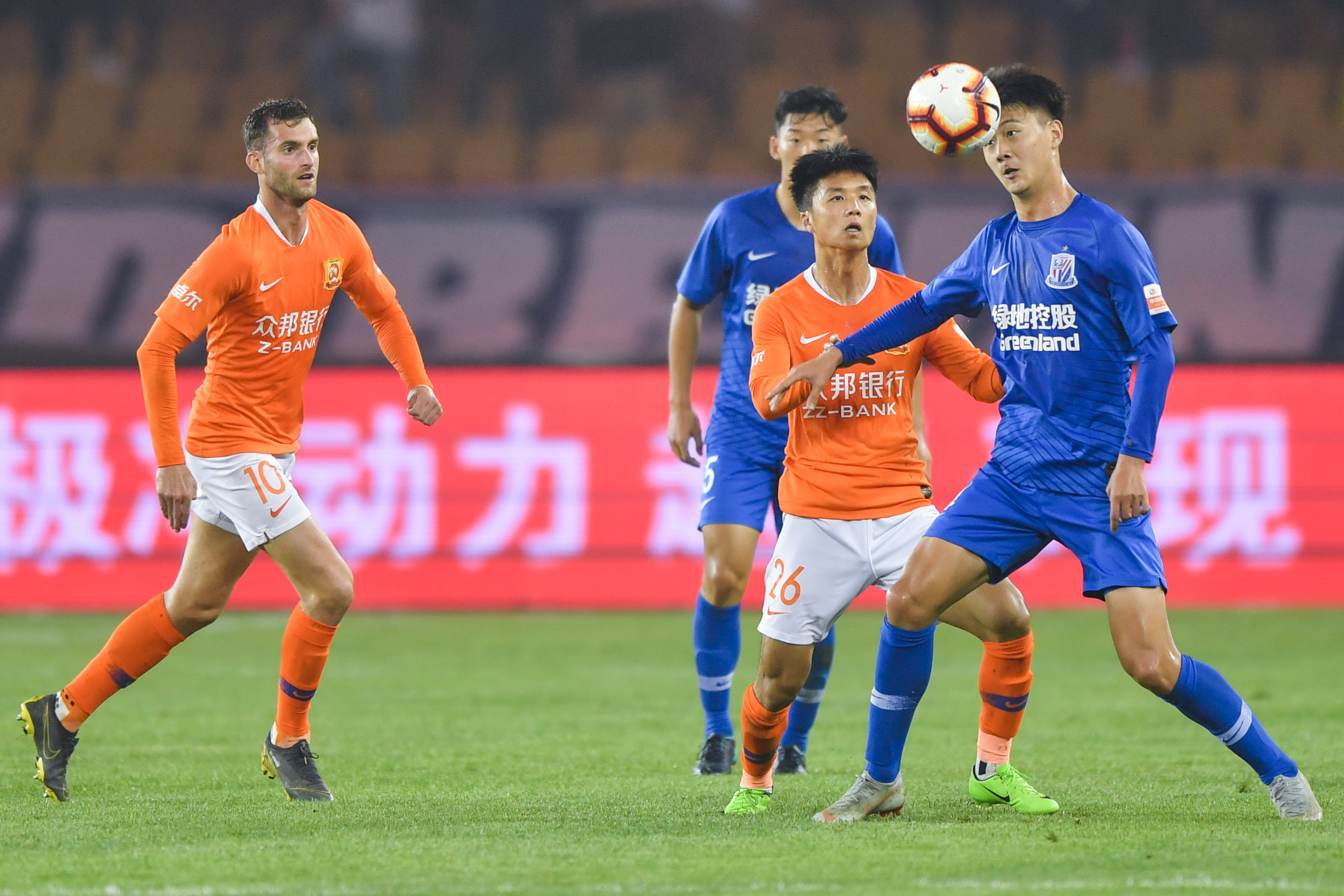 线内