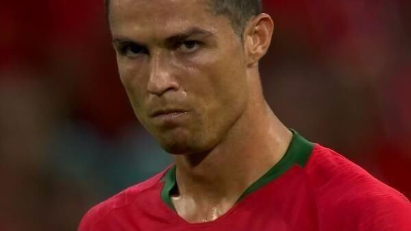 状态低迷遭遇三连平，皇马丢掉西甲积分榜榜首（三连平状态不佳，皇马让出西甲榜首）