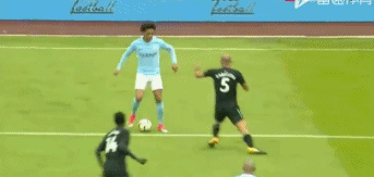 拜仁莱万多夫斯基关键进球锁定胜局（莱万致胜球助拜仁全取三分）